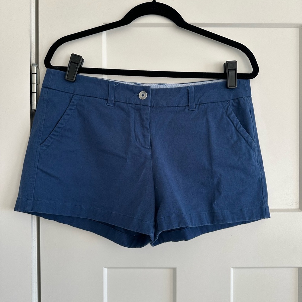 Southern Tide Women's Blue Shorts Size 10